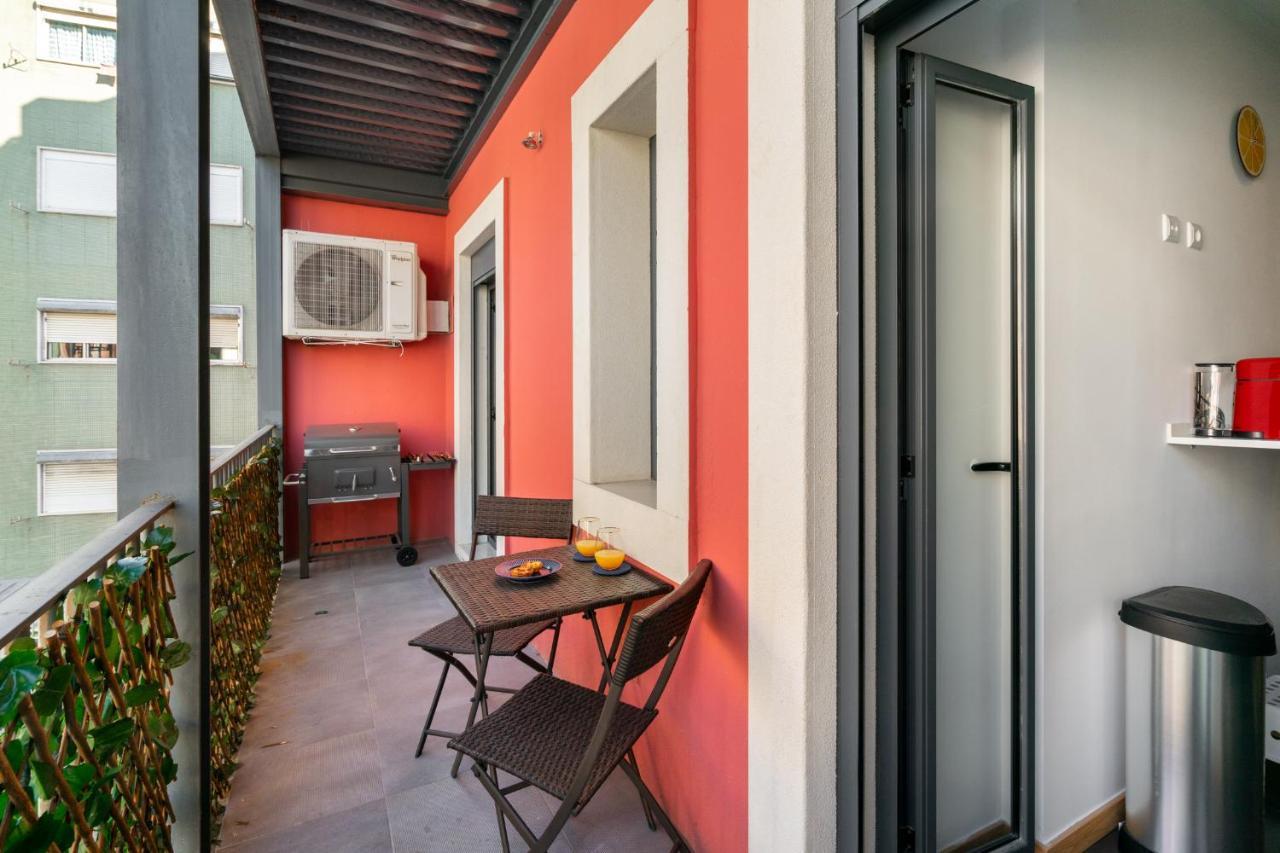 Whome Premium Family Apartment W/ Lift, Ac & Barbecue Lisbon Luaran gambar