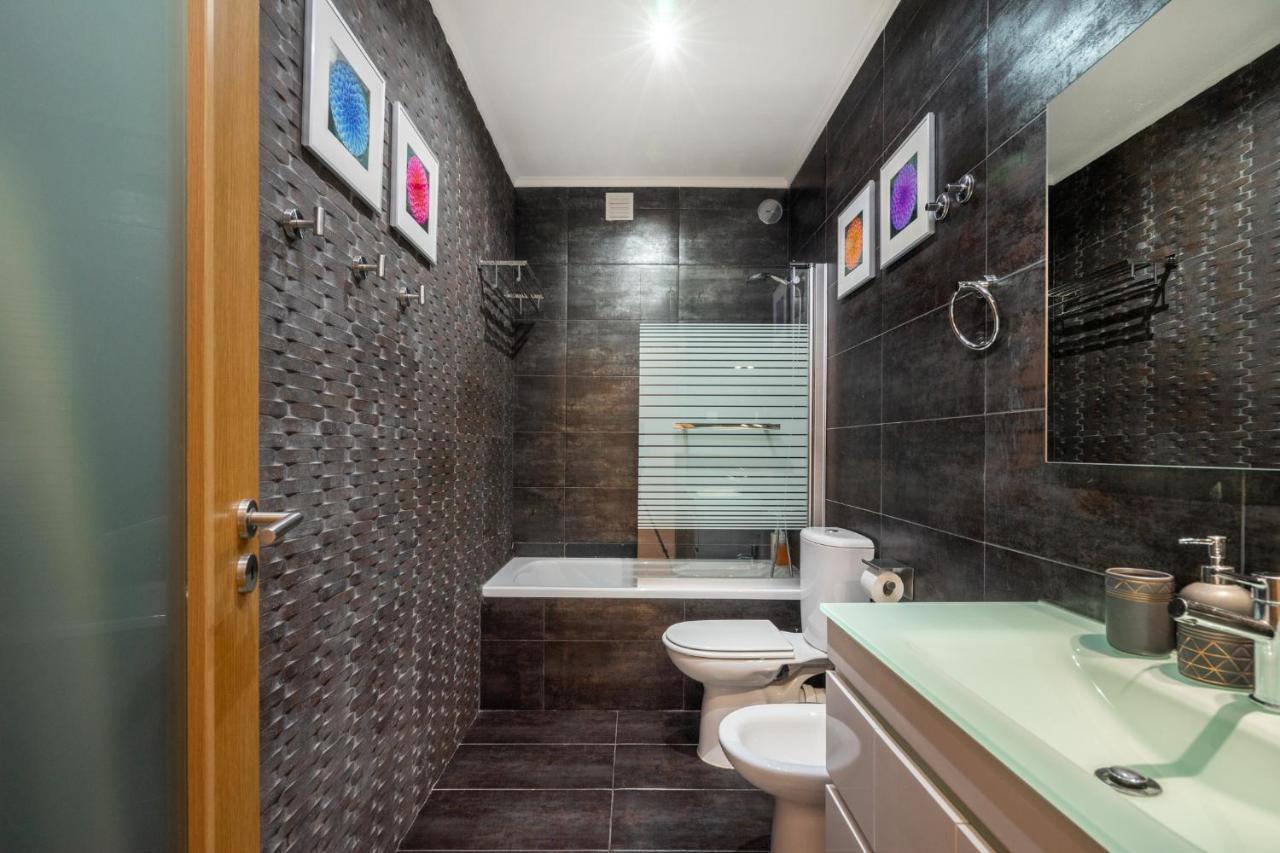 Whome Premium Family Apartment W/ Lift, Ac & Barbecue Lisbon Luaran gambar